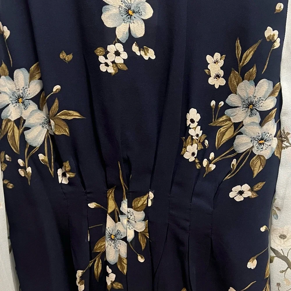 NWTA Joie Silk Blouse - Picture 9 of 10